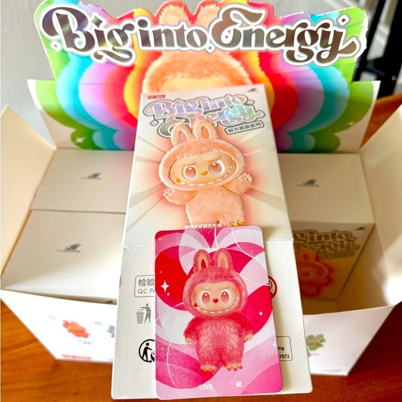 Popmart Labubu Big Into Energy - Love - Picture 3 of 4